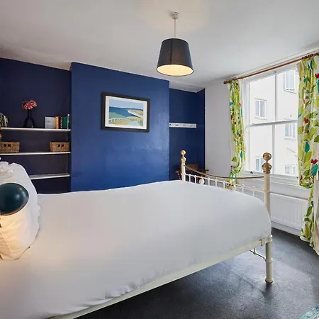 Host & - Clarence Place Tatil Evi Whitby