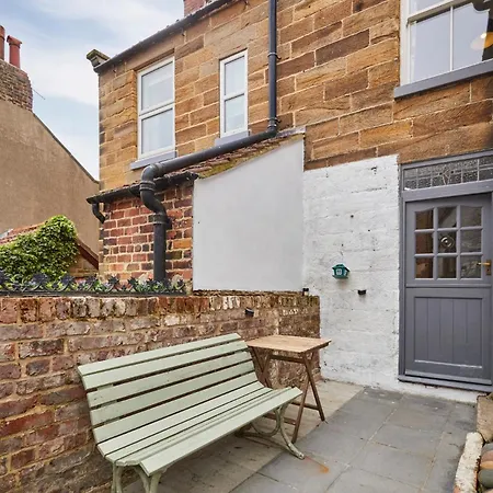 Holiday home Host & - Clarence Place *